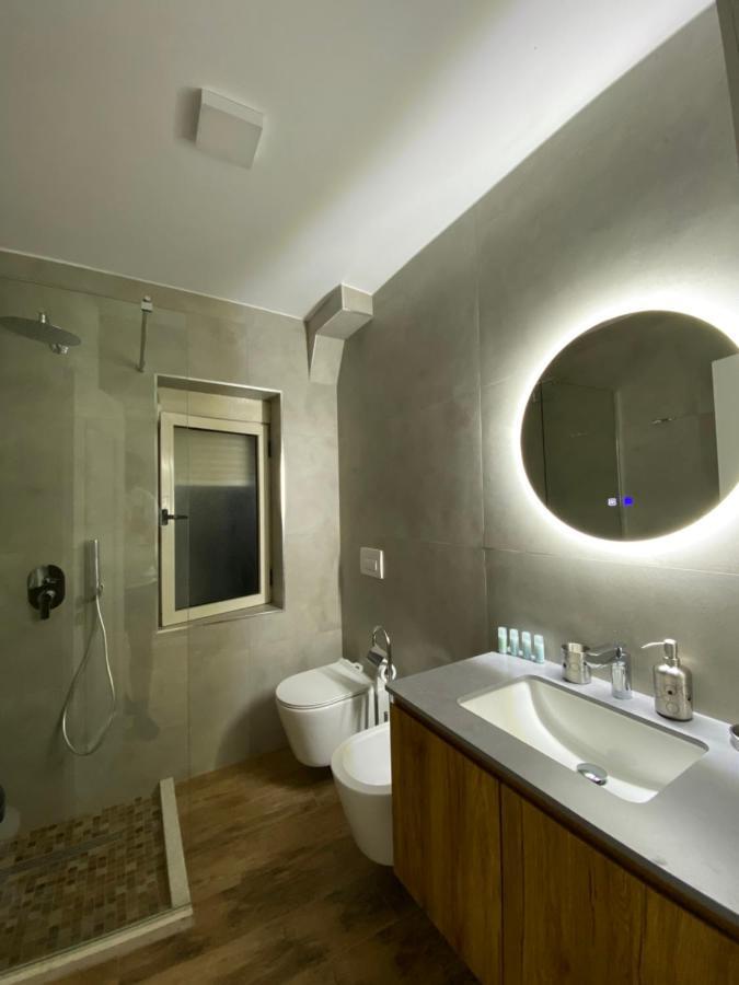 Lucas Downtown Tirana Exterior foto